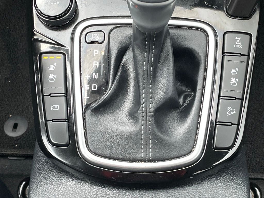 2024 Kia Seltos SX SUNROOF / AWD / HEATED SEATS
