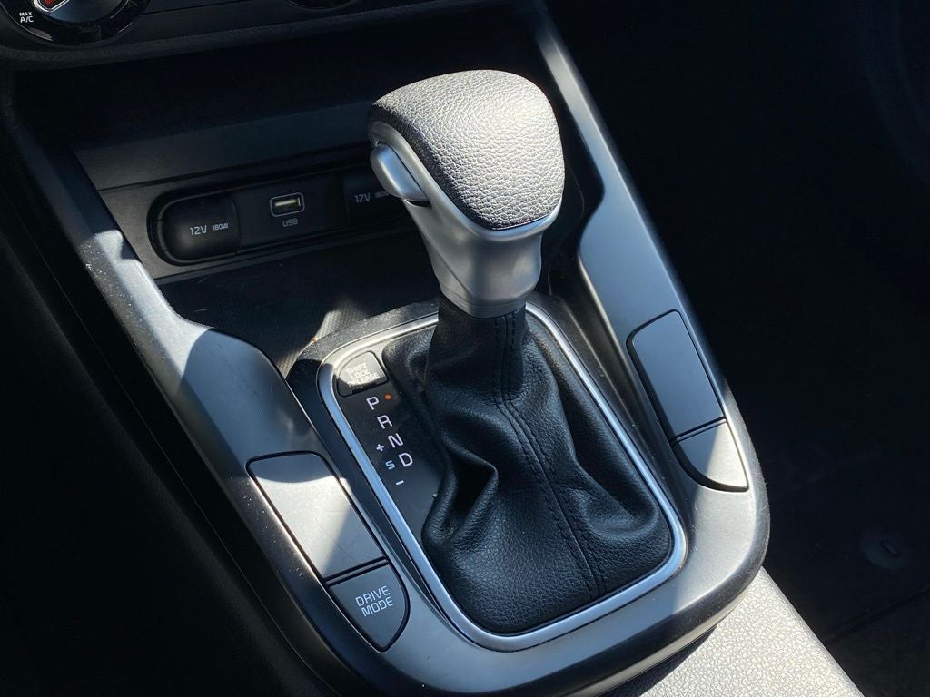 2024 Kia Soul LX ONE OWNER / CLEAN CARFAX