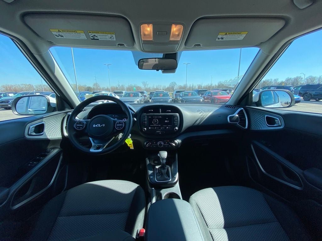 2024 Kia Soul LX ONE OWNER / CLEAN CARFAX