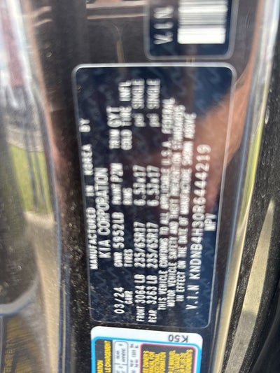 2024 Kia Carnival LX