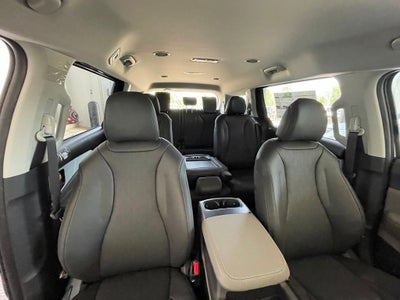 2026 Kia Carnival LXS