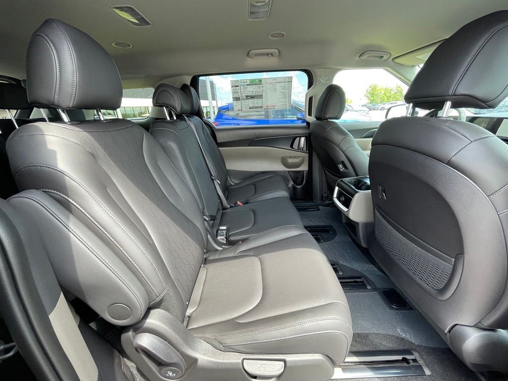 2026 Kia Carnival LXS