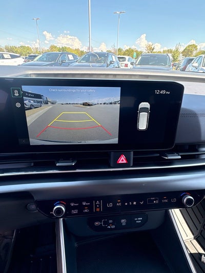 2027 Kia Carnival LX