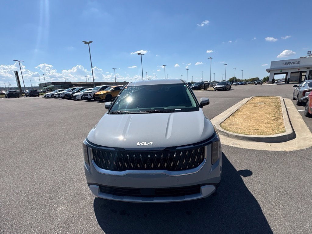 2027 Kia Carnival LX