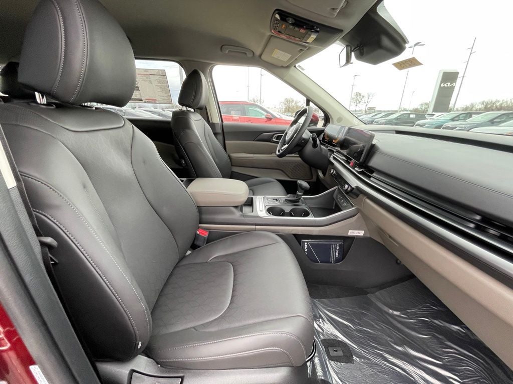 2026 Kia Carnival LXS