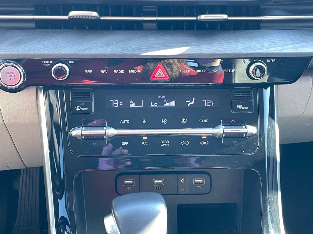 2024 Kia Carnival SX LEATHER / HEATED SEATS / SUNROOF