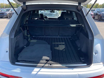 2022 Audi SQ7 MOONROOF / LEATHER / HEATED SEATS quattro