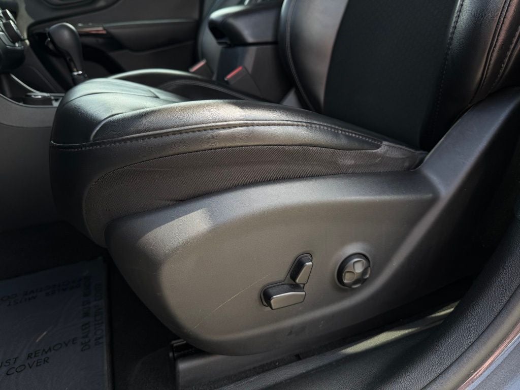 2020 Jeep Cherokee Altitude