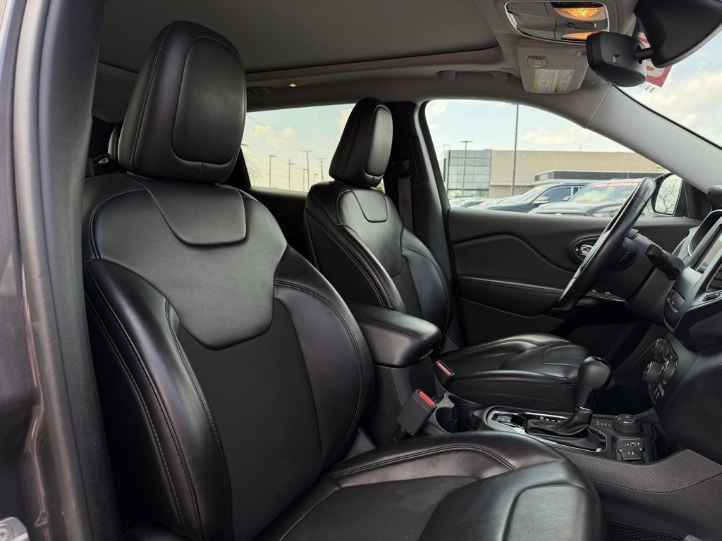 2020 Jeep Cherokee Altitude