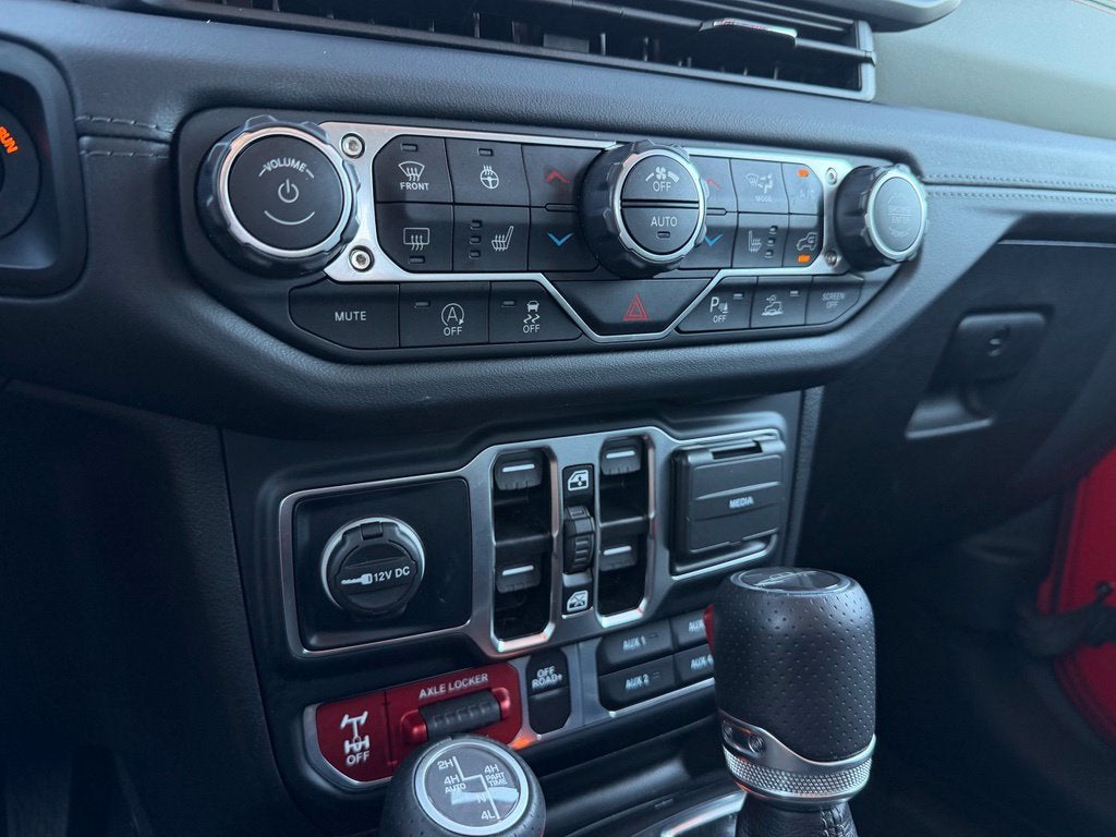 2024 Jeep Gladiator Mojave