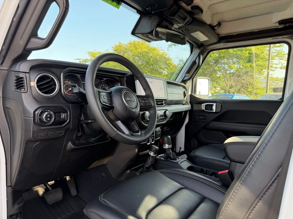 2025 Jeep Gladiator High Tide