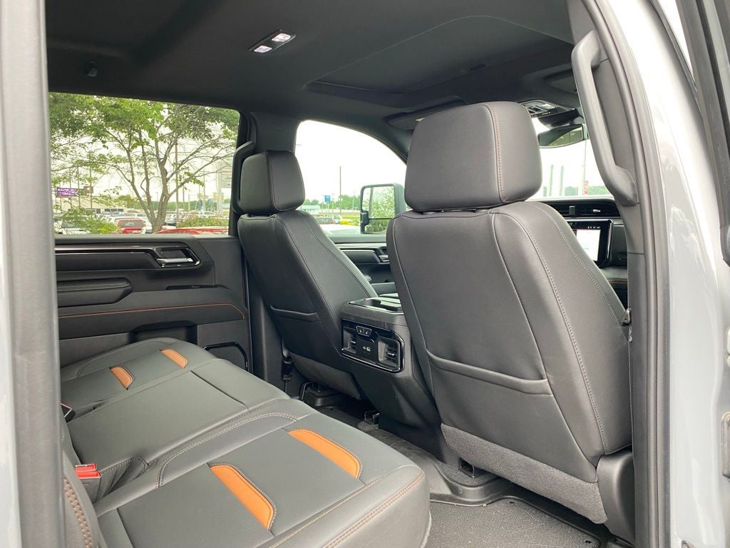 2025 GMC Sierra 2500HD AT4