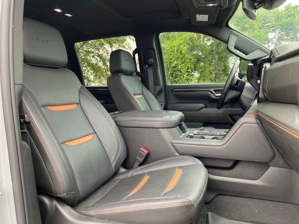 2025 GMC Sierra 2500HD AT4