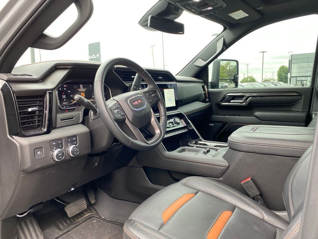 2025 GMC Sierra 2500HD AT4