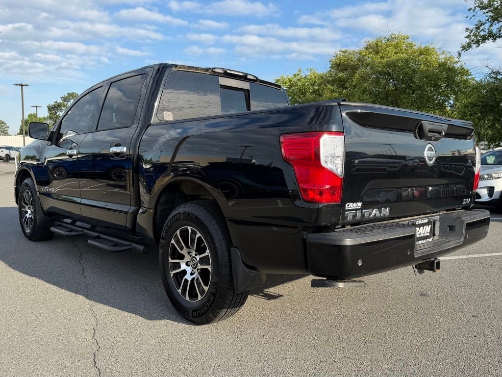 2021 Nissan Titan SV