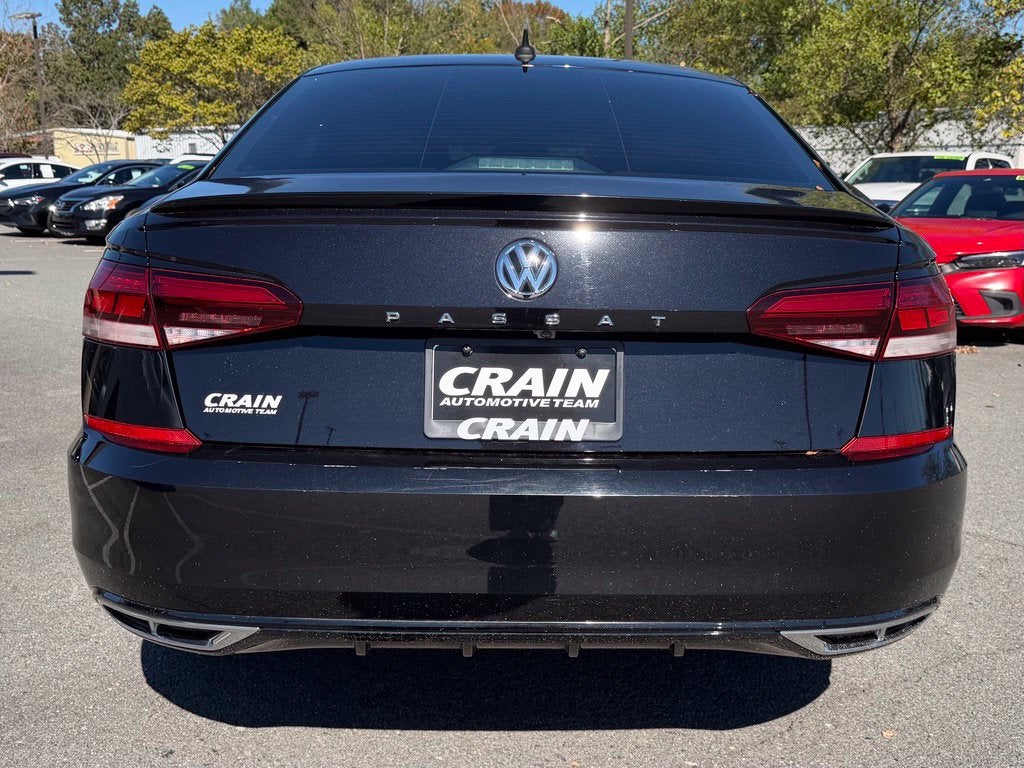 2021 Volkswagen Passat 2.0T R-Line