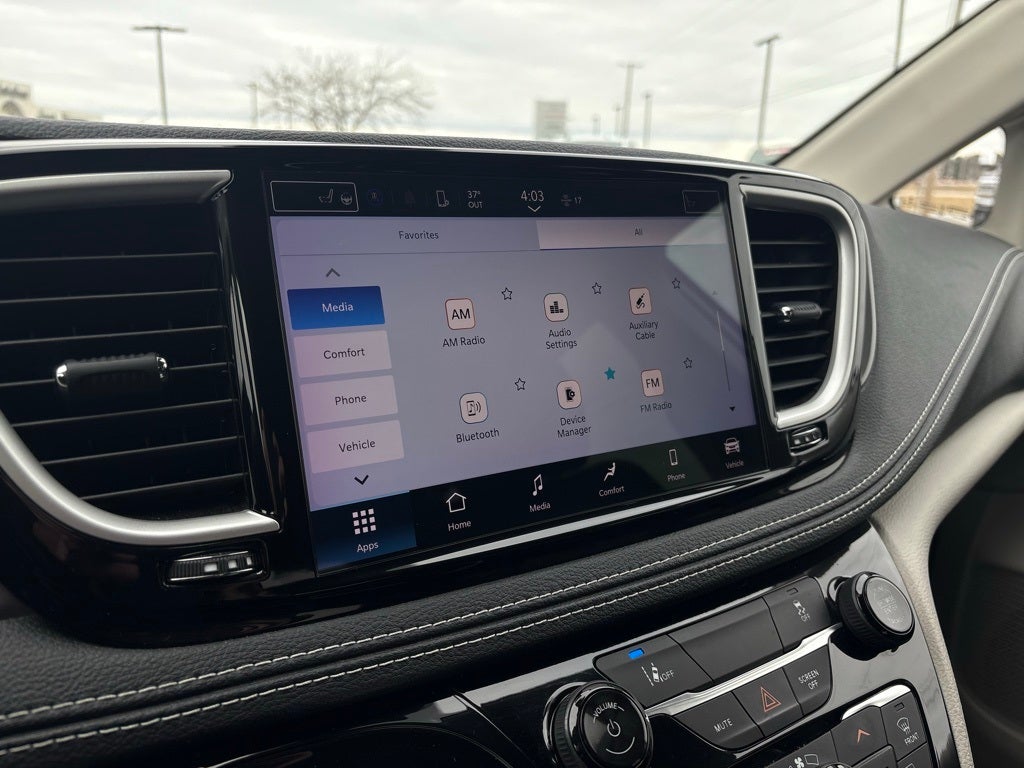 2022 Chrysler Pacifica Hybrid Touring L