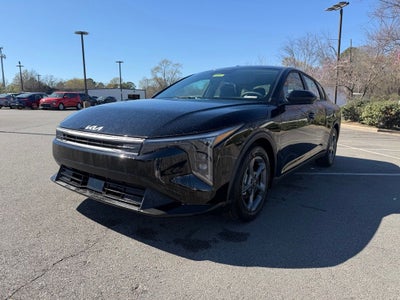 2026 Kia K4 LXS