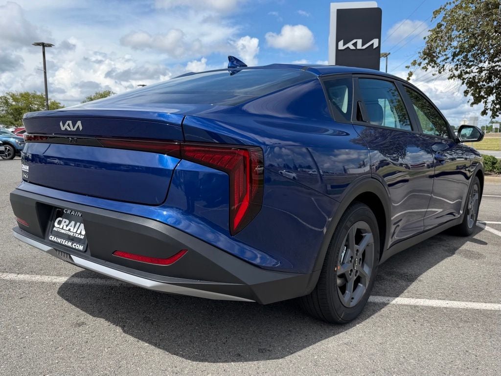 2026 Kia K4 LXS