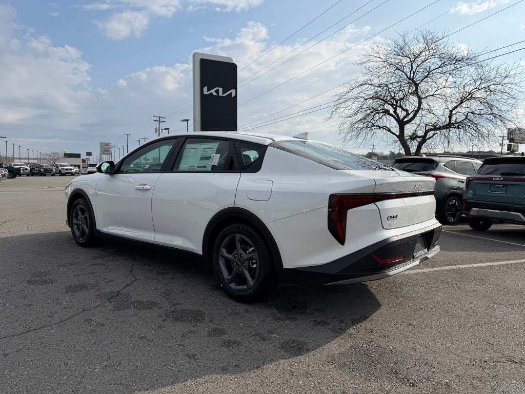 2026 Kia K4 LXS