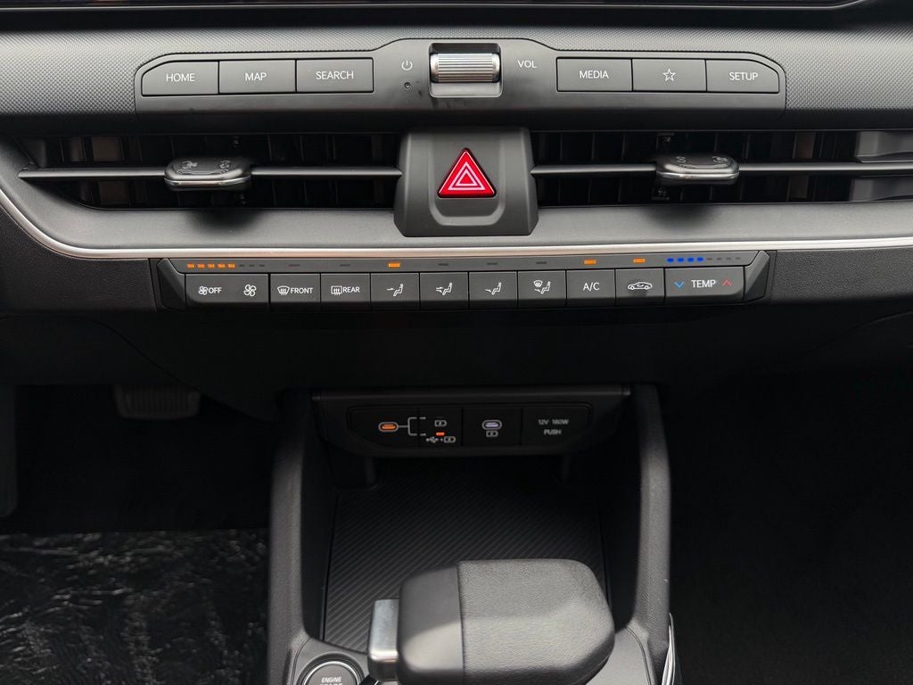 2026 Kia K4 LX