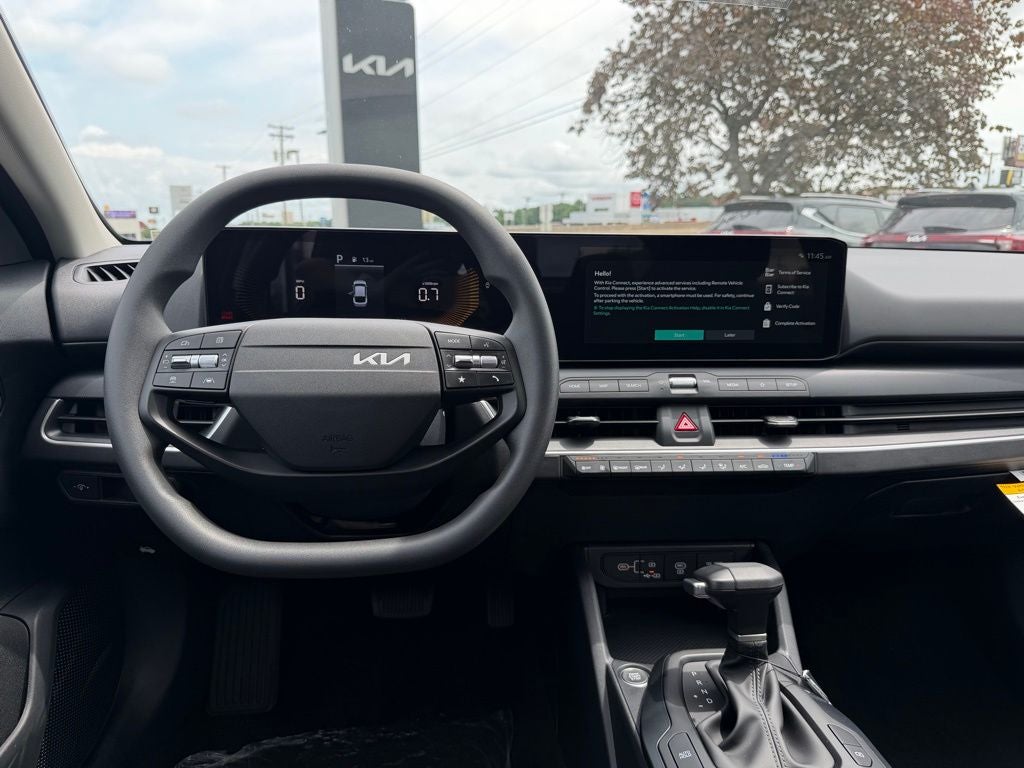 2026 Kia K4 LX