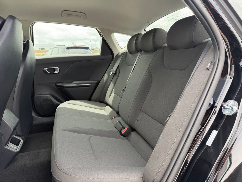 2026 Kia K4 LX