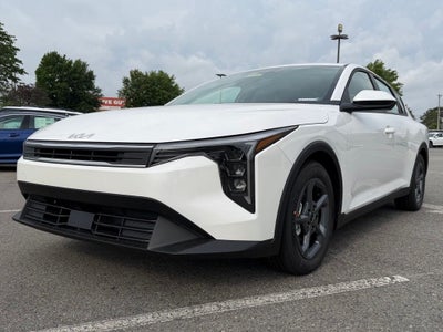 2026 Kia K4 LXS