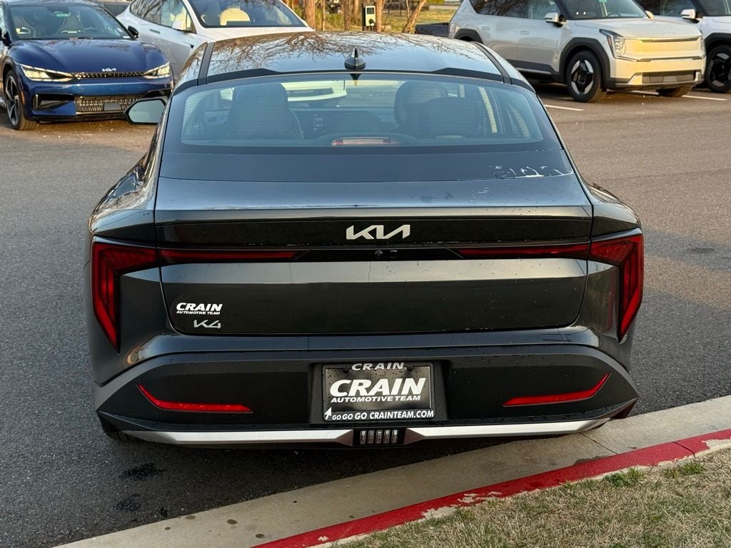 2026 Kia K4 LXS