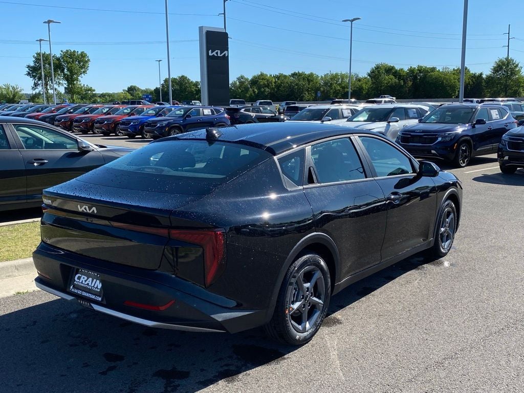 2026 Kia K4 LXS