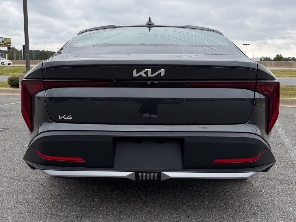2027 Kia K4 LXS