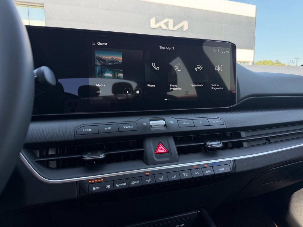 2027 Kia K4 LXS