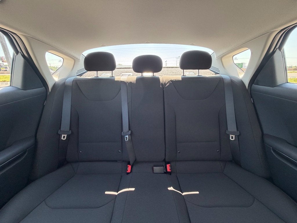 2027 Kia K4 LXS