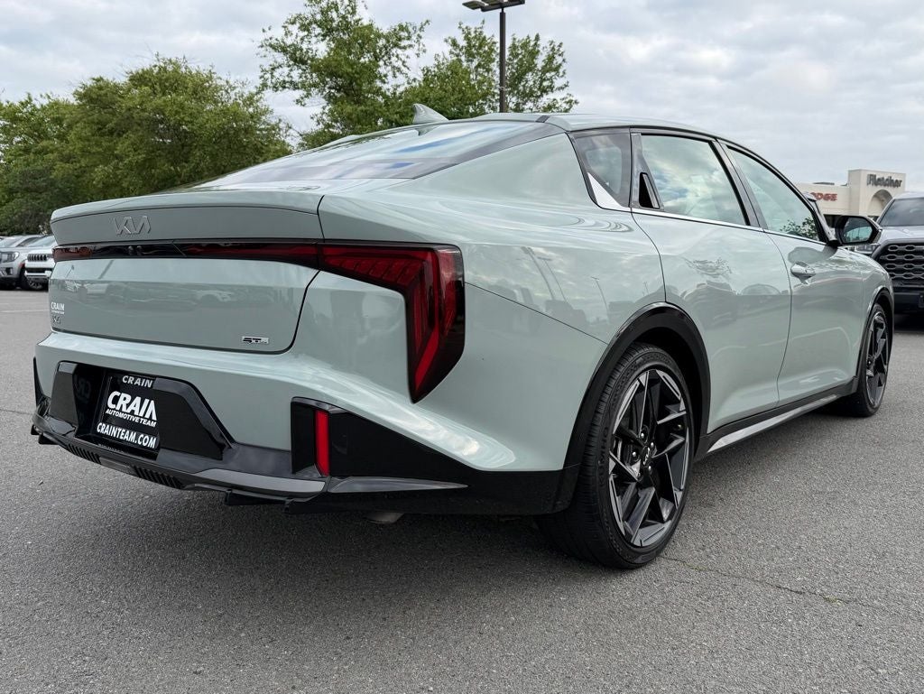 2025 Kia K4 GT-Line