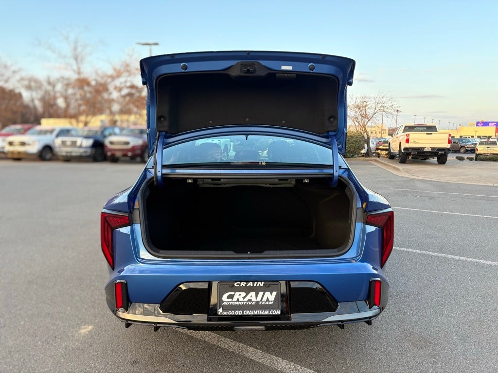 2025 Kia K4 GT-Line