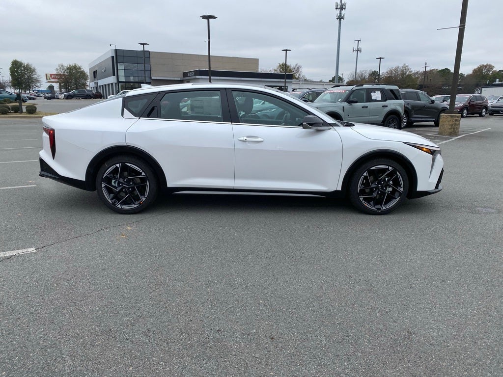 2025 Kia K4 GT-Line