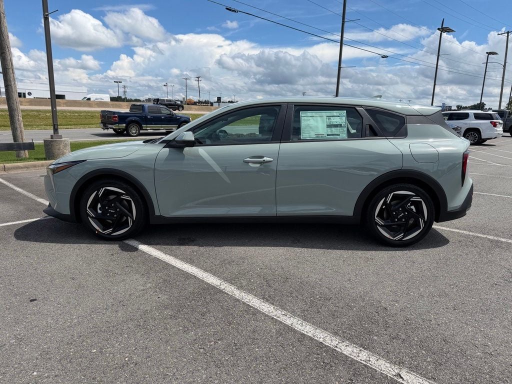 2026 Kia K4 EX