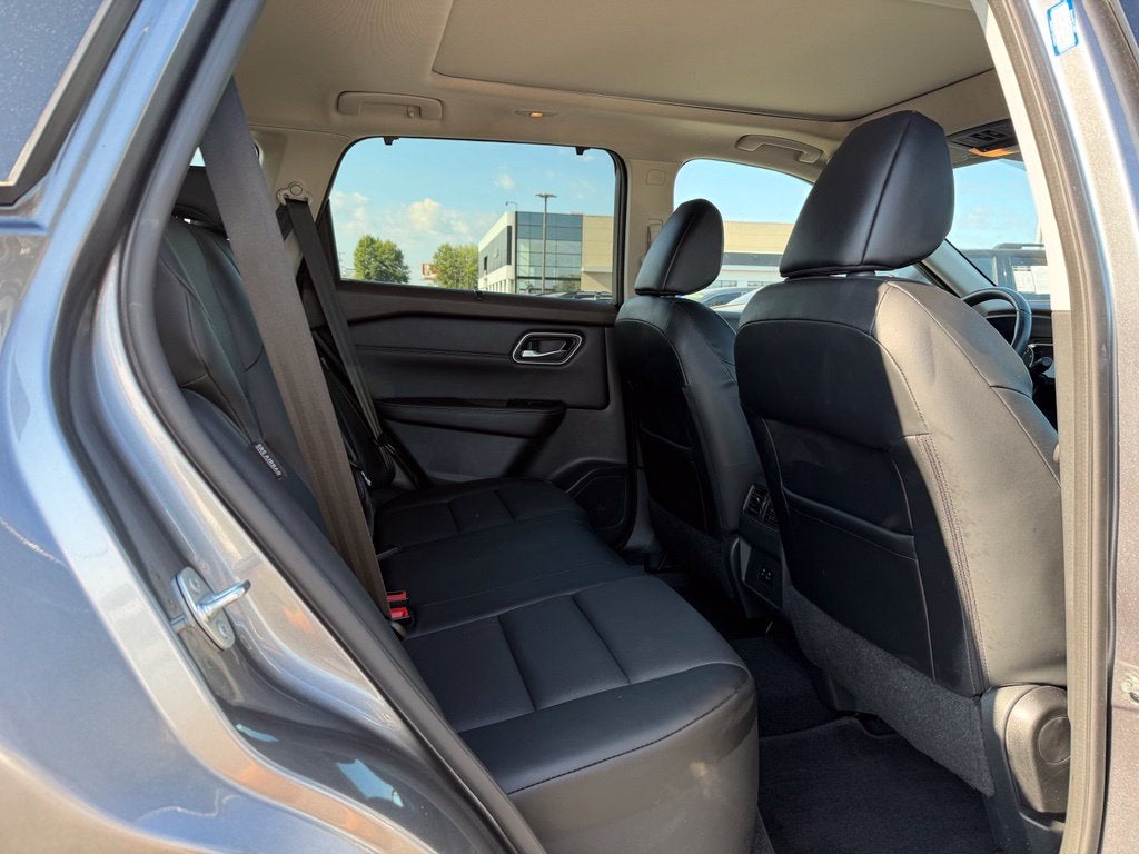 2021 Nissan Rogue SV *Premium Pkg/Panoramic Roof