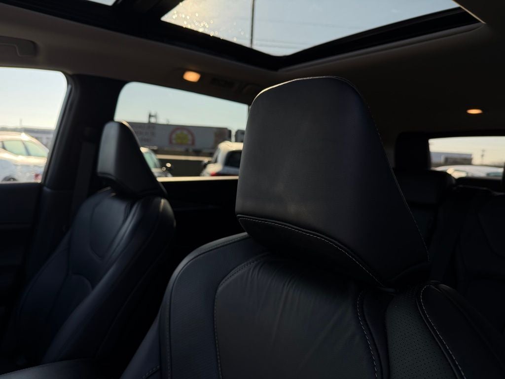 2024 INFINITI QX60 LUXE