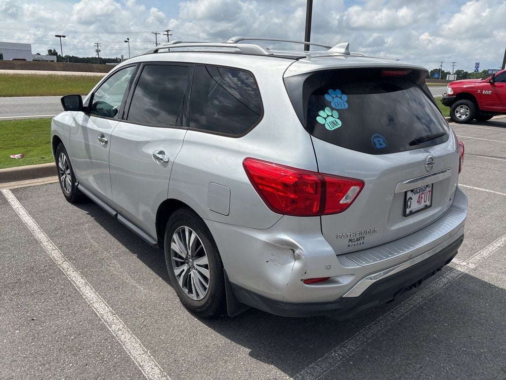 2020 Nissan Pathfinder SL