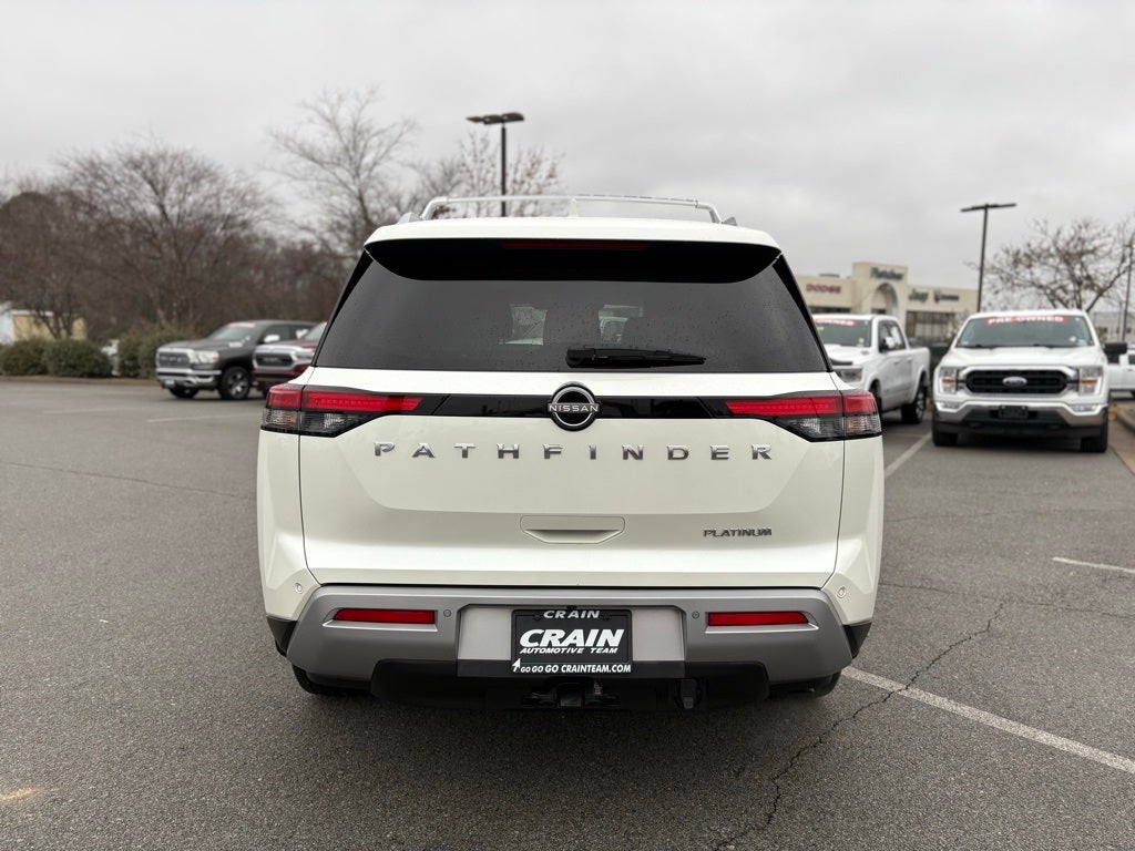 2022 Nissan Pathfinder Platinum