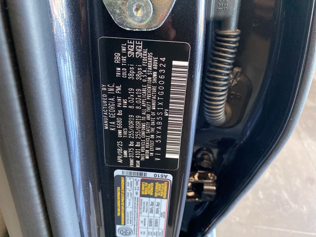 2026 Kia EV9 Light Long Range