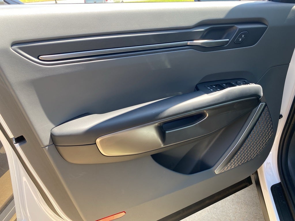 2026 Kia EV9 Light Long Range