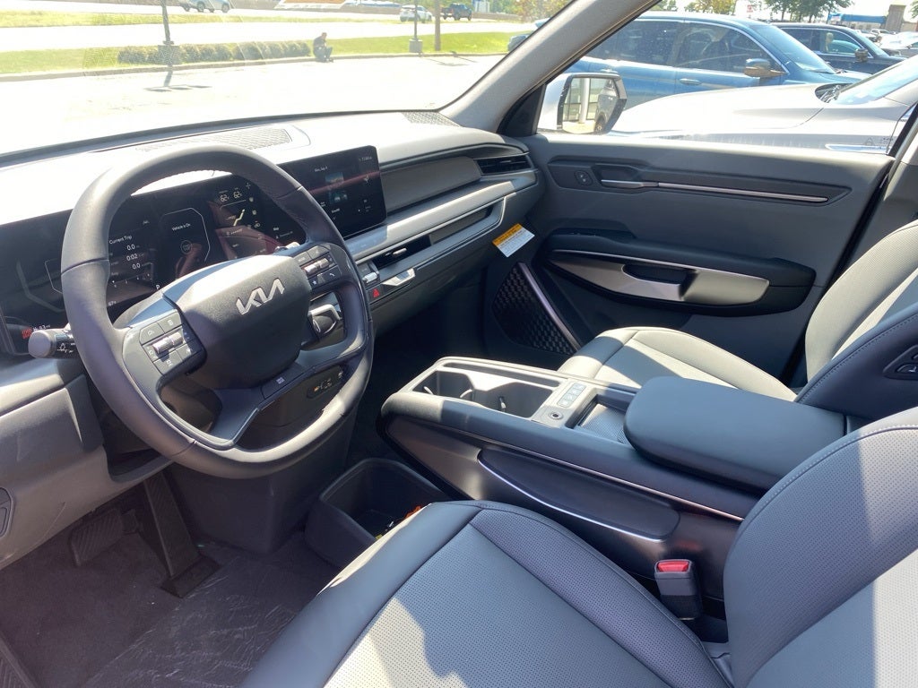 2026 Kia EV9 Light Long Range