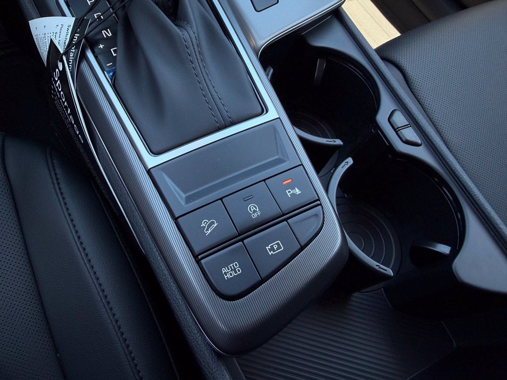 2027 Kia Sportage EX