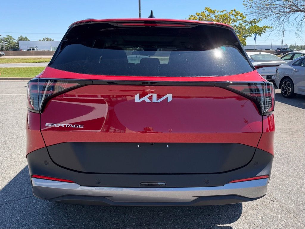 2027 Kia Sportage EX