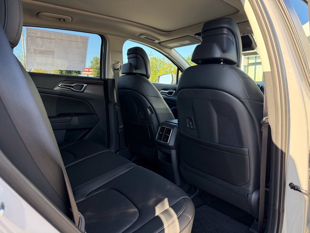 2027 Kia Sportage EX
