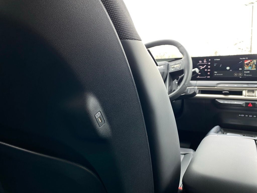 2027 Kia Telluride LX