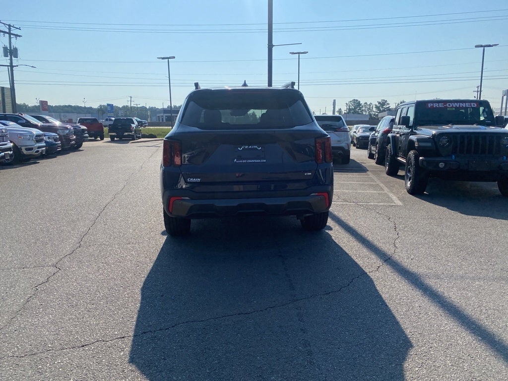 2025 Kia Sorento X-Line EX