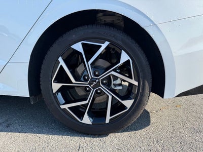 2026 Kia K5 EX
